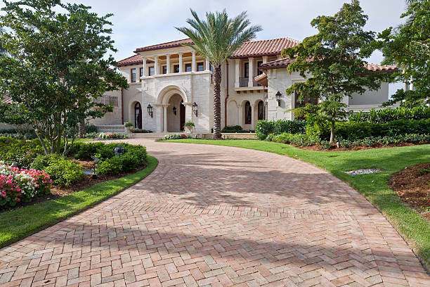 Best Custom Driveway Pavers  in Vilonia, AR